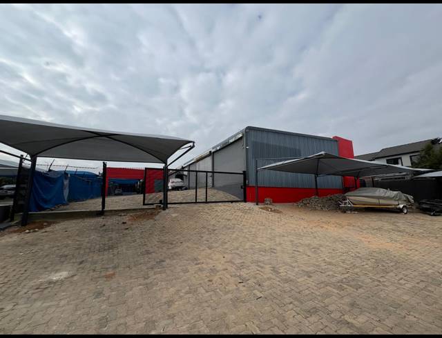 307M² WAREHOUSE TO LET IN FERNDALE